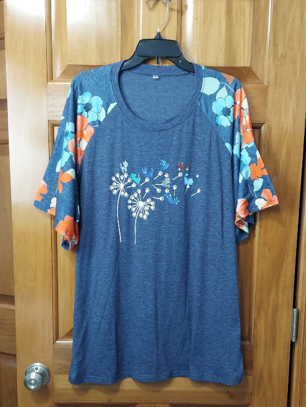 Chic Women's Blue Dandelion Floral, Cats Raglan Tee With Bell Sleeves, Size 4X
